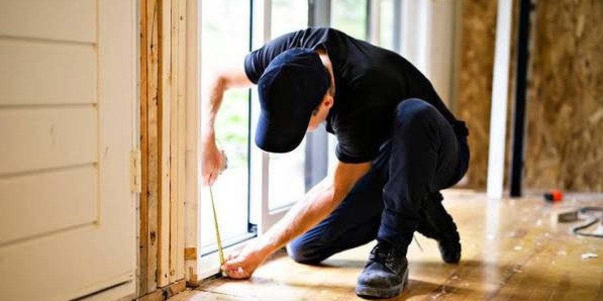 Glass Repair Service in Dubai: How to Choose the Right Solution for Damaged Glass